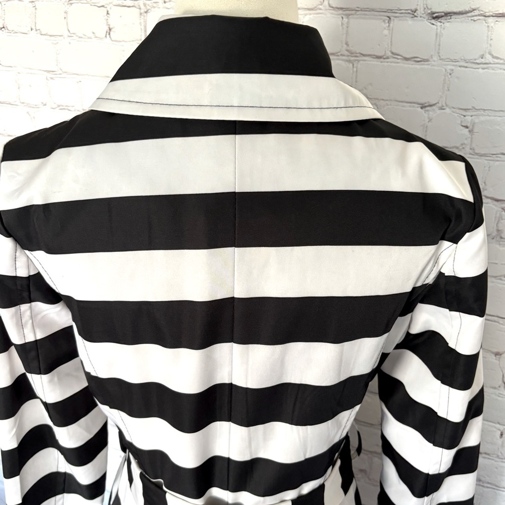 CYNTHIA ROWLEY Black & White Striped Short Trench Coat--EUC--S - Picture 9 of 16